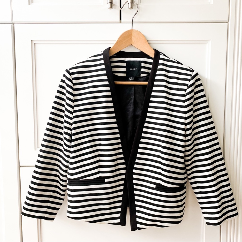 Forever 21 striped cropped blazer